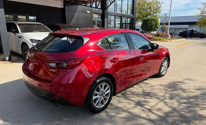 2016 Mazda Mazda3 i Touring 5-Door Automatic