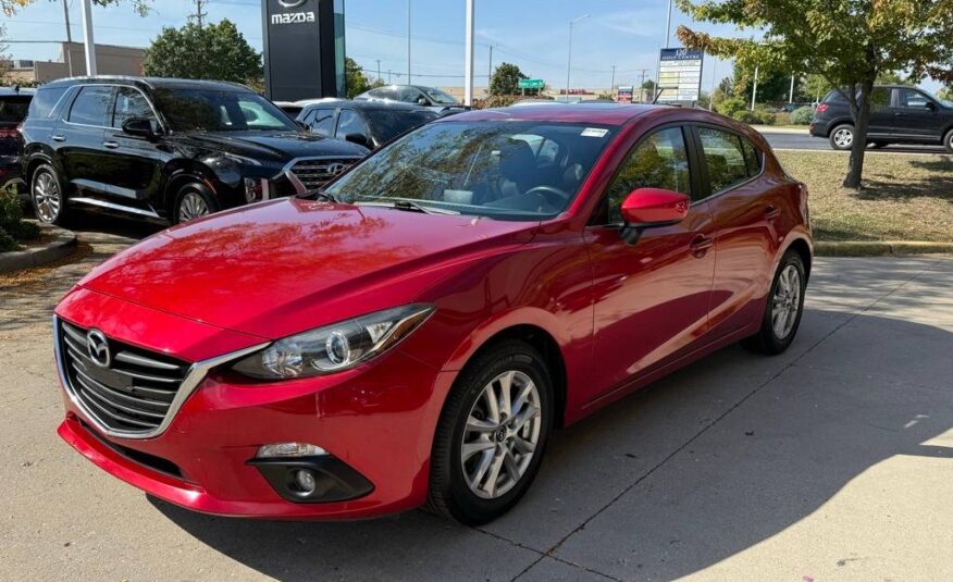2016 Mazda Mazda3 i Touring 5-Door Automatic