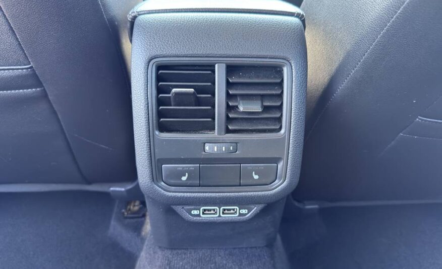2022 Volkswagen Passat 2.0T Limited Edition