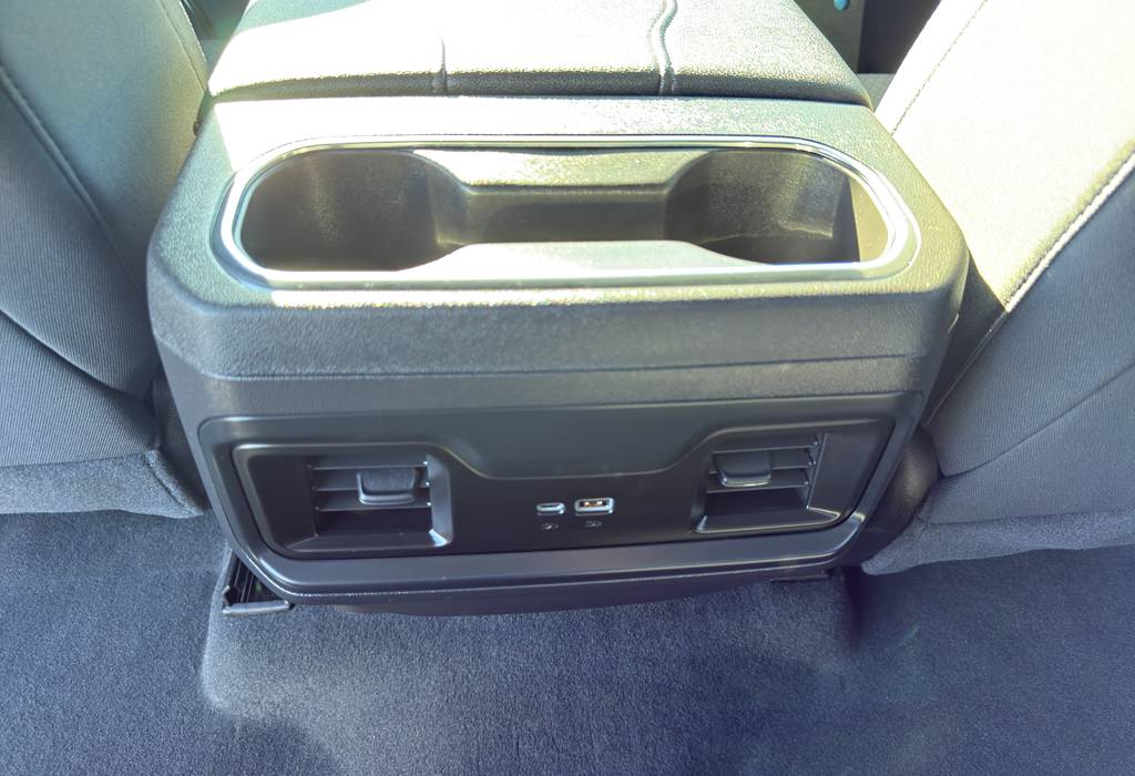 2025 Chevrolet Silverado 1500 LT Trail Boss Crew Cab Short Bed 4WD