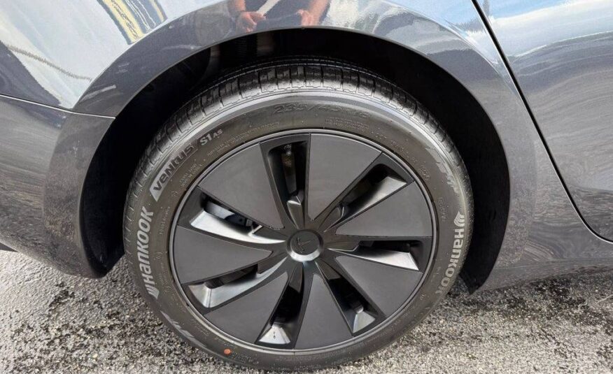 2025 Tesla Model 3 Long Range AWD