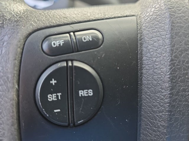 2009 Ford F-350 Super Duty XLT Crew Cab 4WD