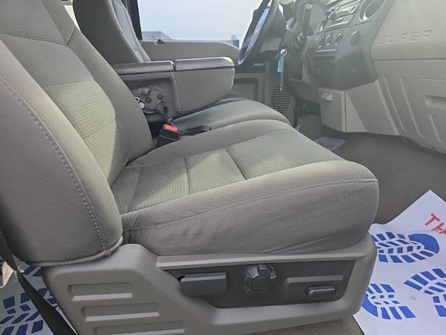 2009 Ford F-350 Super Duty XLT Crew Cab 4WD