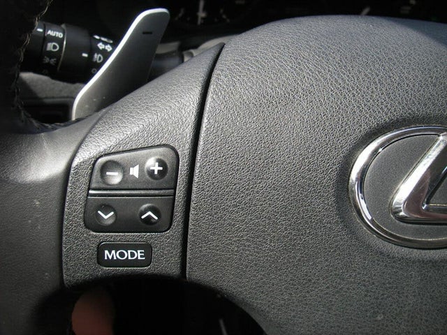 2010 Lexus IS 250C Convertible RWD