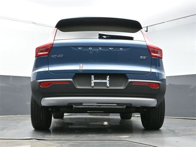 2024 Volvo XC40 B5 Plus Bright Theme AWD