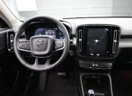 2024 Volvo XC40 B5 Plus Bright Theme AWD