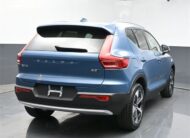 2024 Volvo XC40 B5 Plus Bright Theme AWD