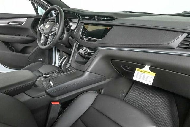 2025 Cadillac XT5 Luxury FWD