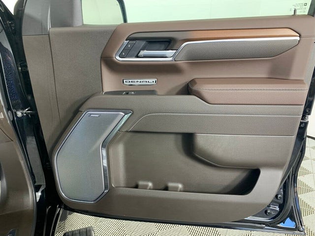 2025 GMC Sierra 1500 Denali Crew Cab 4WD