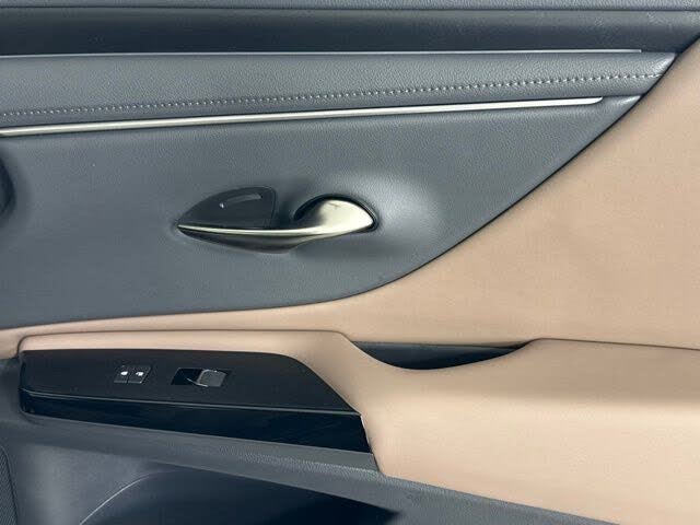 2025 Lexus ES Hybrid 300h FWD