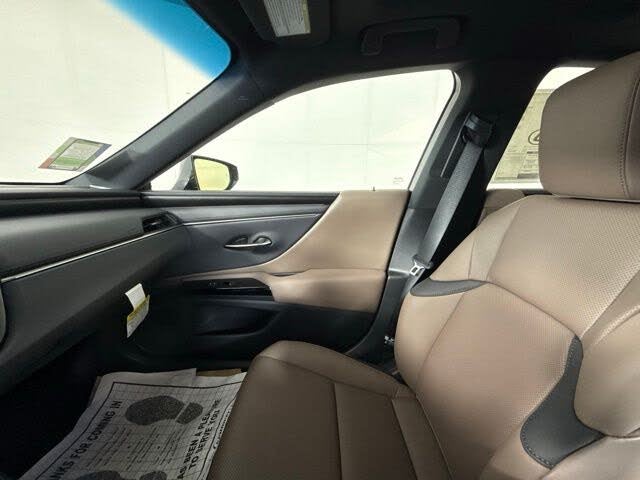 2025 Lexus ES Hybrid 300h FWD