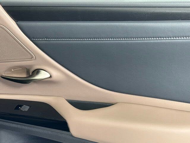 2025 Lexus ES Hybrid 300h FWD