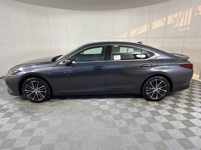 2025 Lexus ES Hybrid 300h FWD