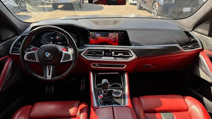2021 BMW X6 M