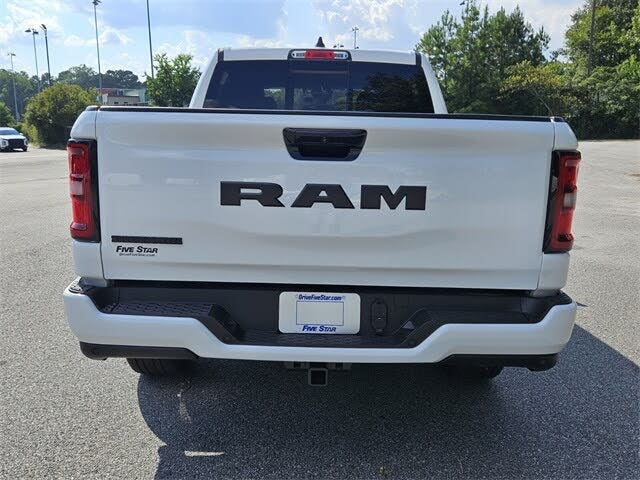 2025 RAM 1500 Big Horn Crew Cab RWD