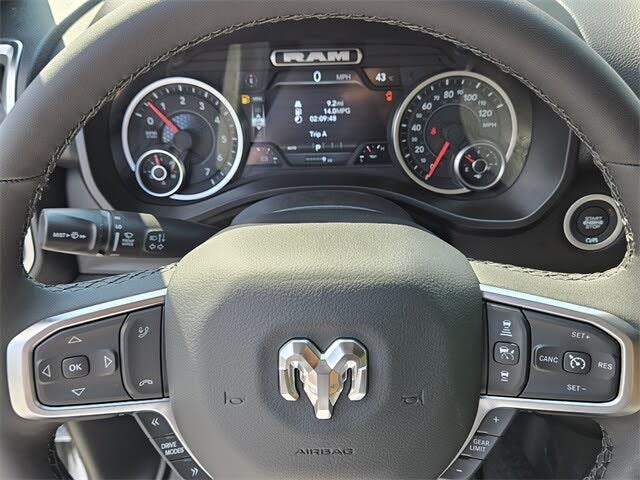 2025 RAM 1500 Big Horn Crew Cab RWD