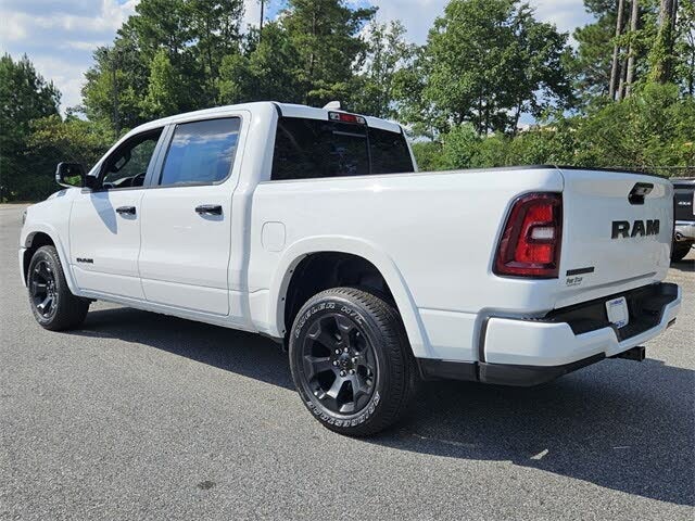2025 RAM 1500 Big Horn Crew Cab RWD
